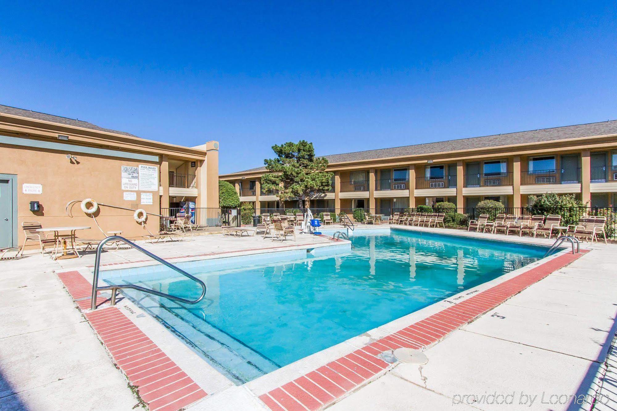 Red Roof Inn & Suites Oklahoma City Southwest Exterior foto